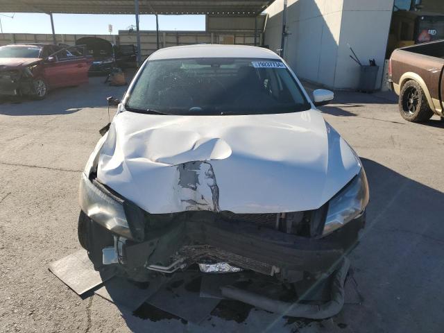 Photo 5 from auction – 2013 VOLKSWAGEN PASSAT S with VIN 1VWAP7A30DC081794