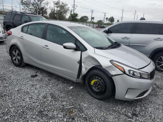 Photo 4 from auction – 2018 KIA FORTE LX with VIN 3KPFL4A74JE252797