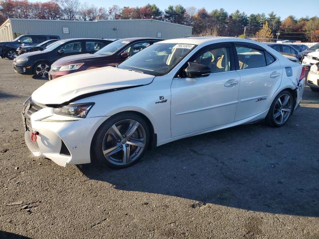 LEXUS IS 300 2019 con VIN JTHC81D22K5036266 - Foto de la subasta