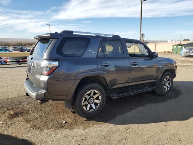 Photo 3 from auction – 2018 TOYOTA 4RUNNER SR with VIN JTEBU5JR3J5599693