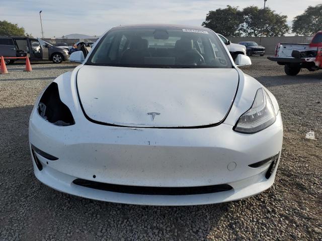 Photo 5 from auction – 2018 TESLA MODEL 3 with VIN 5YJ3E1EA4JF017277