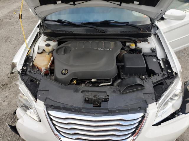 Photo 11 from auction – 2013 CHRYSLER 200 TOURIN with VIN 1C3BCBEG8DN635546