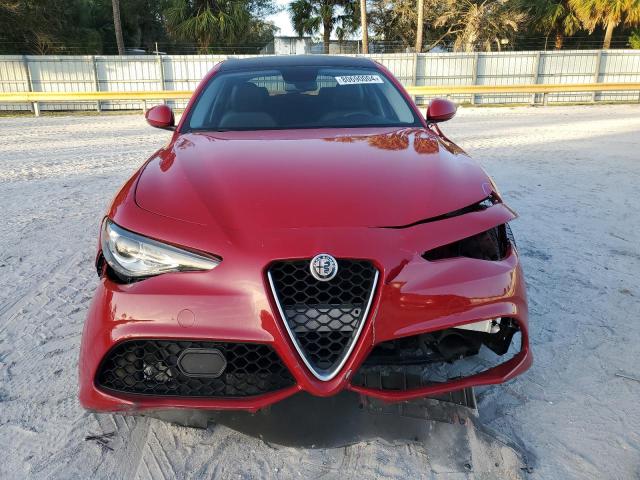Photo 5 from auction – 2017 ALFA ROMEO GIULIA with VIN ZARFAEBN7H7533839