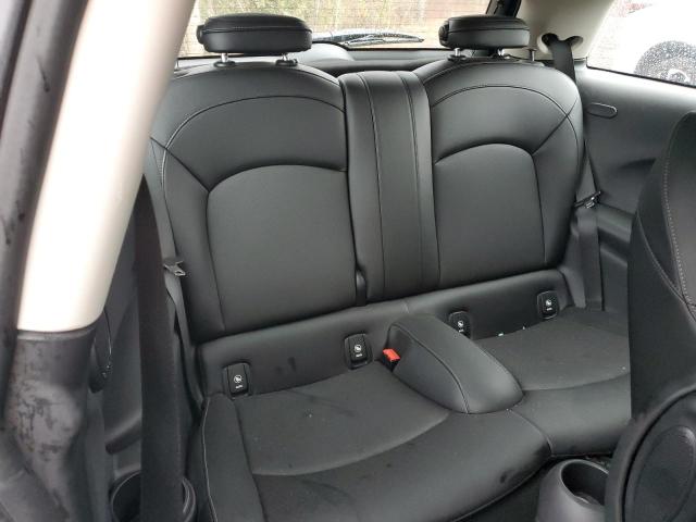 Photo 10 from auction – 2016 MINI COOPER with VIN WMWXP5C50G2D15071