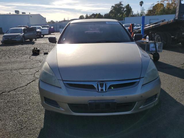 Photo 5 from auction – 2006 HONDA ACCORD VAL with VIN JHMCM56166C004204