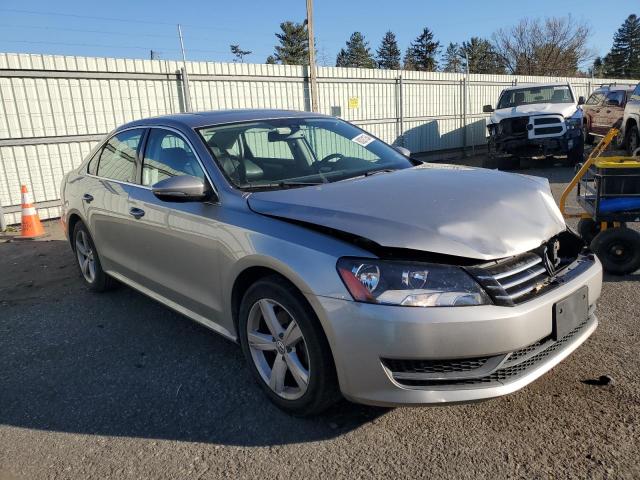 Photo 4 from auction – 2012 VOLKSWAGEN PASSAT SE with VIN 1VWBP7A34CC098326