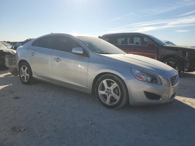 Photo 4 from auction – 2012 VOLVO S60 T5 with VIN YV1622FS7C2139246