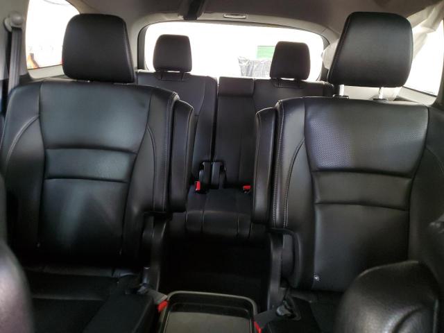 Photo 10 from auction – 2018 HONDA PILOT TOUR with VIN 5FNYF6H99JB504203