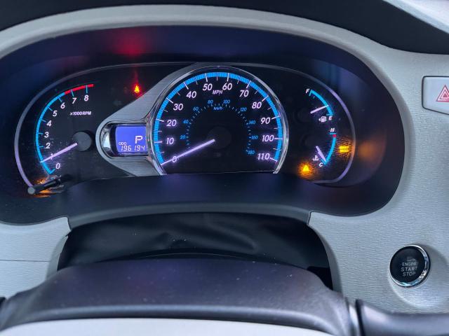 Photo 8 from auction – 2011 TOYOTA SIENNA XLE with VIN 5TDDK3DC0BS027538