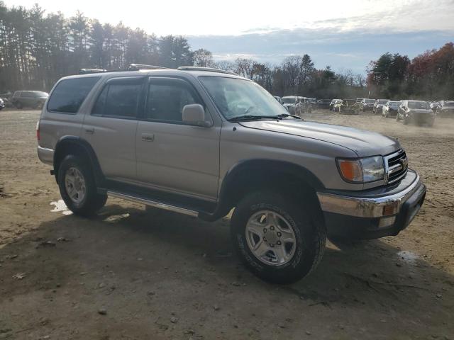 Photo 4 from auction – 2000 TOYOTA 4RUNNER SR with VIN JT3HN86R6Y0311070