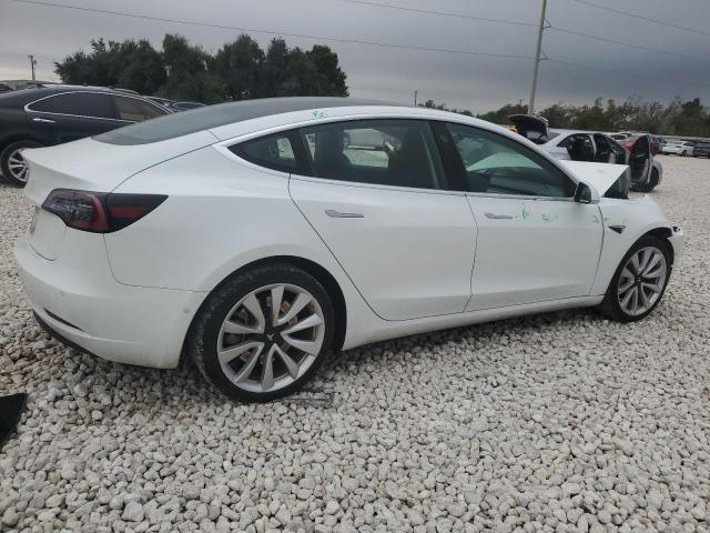 Photo 3 from auction – 2018 TESLA MODEL 3 with VIN 5YJ3E1EA8JF118533