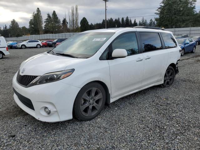TOYOTA SIENNA SE 2016 with VIN 5TDXK3DC3GS732290 - Photo from auction