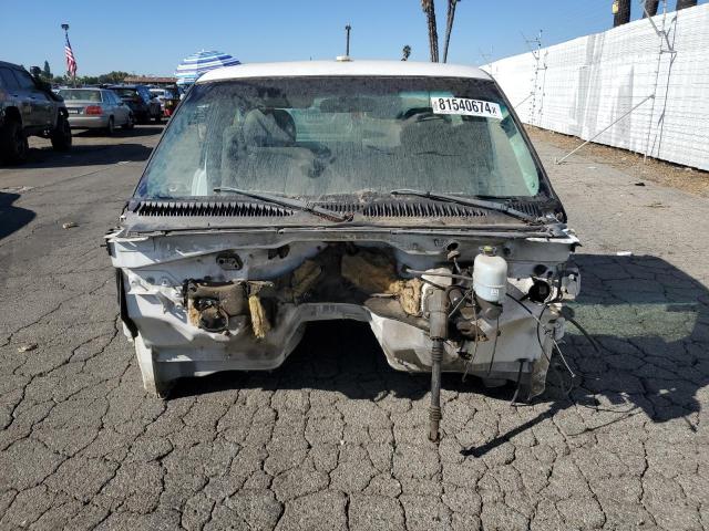 Photo 5 from auction – 2002 CHEVROLET SILVERADO with VIN 1GBHC24U72E245892