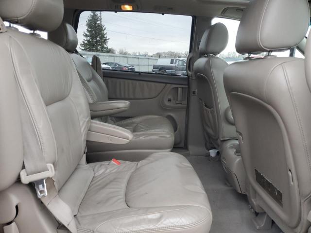 Photo 11 from auction – 2004 TOYOTA SIENNA XLE with VIN 5TDZA22C24S190331