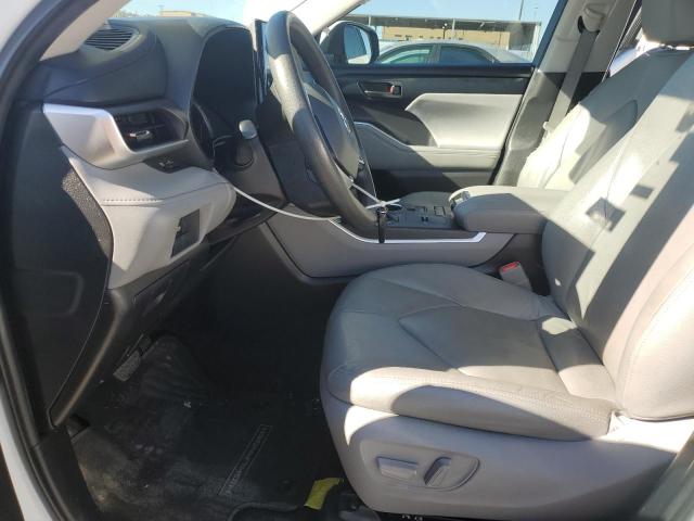 Photo 7 from auction – 2022 TOYOTA HIGHLANDER with VIN 5TDCZRAH2NS117305