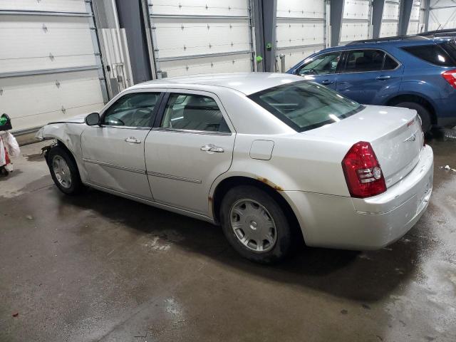 Photo 2 from auction – 2010 CHRYSLER 300 TOURIN with VIN 2C3CA4CD8AH123501