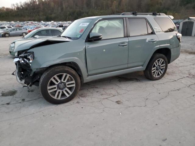 Photo 1 from auction – 2022 TOYOTA 4RUNNER SR with VIN JTESU5JR4N6062878