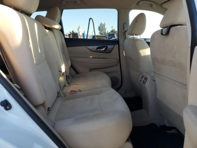 Photo 11 from auction – 2015 NISSAN ROGUE S with VIN KNMAT2MV6FP573532