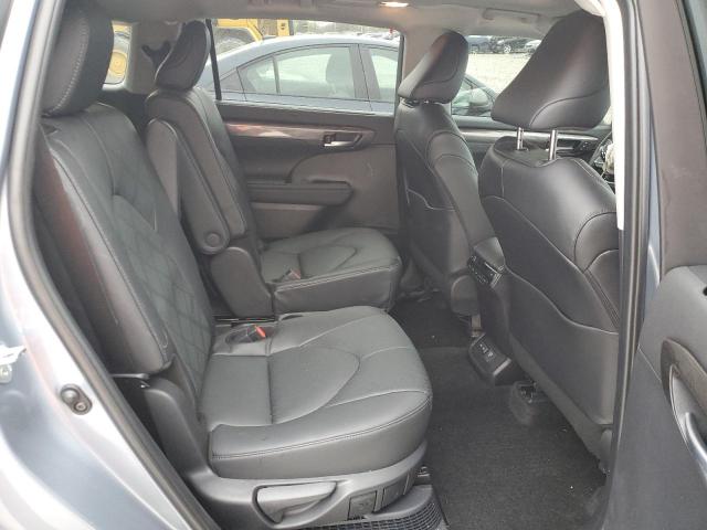 Foto 11 de la subasta – 2024 TOYOTA HIGHLANDER con VIN 5TDEBRCH3RS638808