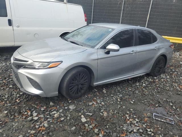 TOYOTA CAMRY SE 2020 with VIN 4T1G11AK2LU347758 - Photo from auction