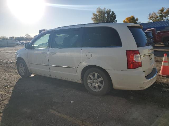 Photo 2 from auction – 2012 CHRYSLER TOWN & COU with VIN 2C4RC1BG1CR313020