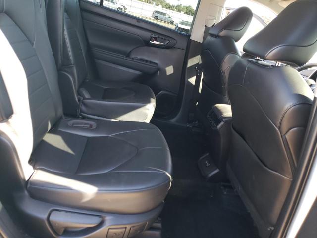 Photo 11 from auction – 2023 TOYOTA HIGHLANDER with VIN 5TDKDRAH4PS006008