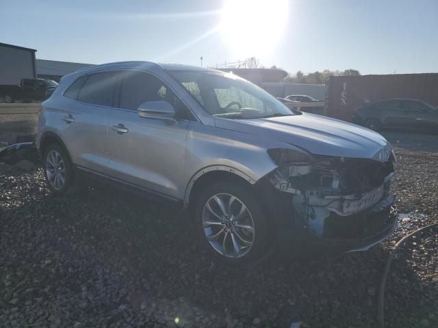 Photo 4 from auction – 2017 LINCOLN MKC SELECT with VIN 5LMCJ2C96HUL55509