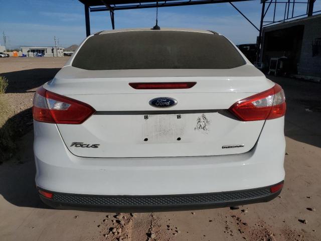 Photo 6 from auction – 2014 FORD FOCUS S with VIN 1FADP3E2XEL451313