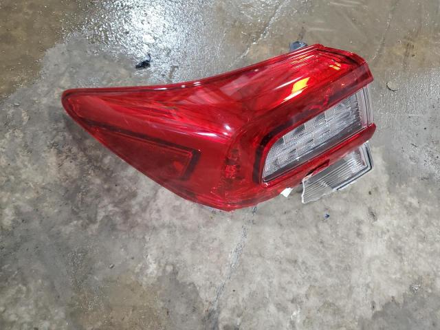 Photo 12 from auction – 2022 SUBARU CROSSTREK with VIN JF2GTACC0N9211446