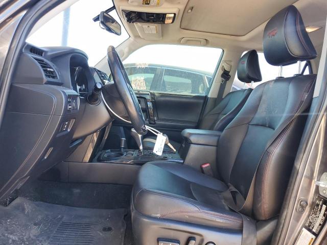 Photo 7 from auction – 2018 TOYOTA 4RUNNER SR with VIN JTEBU5JR3J5485838