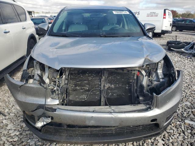 Photo 5 from auction – 2016 TOYOTA HIGHLANDER with VIN 5TDZKRFH7GS125295