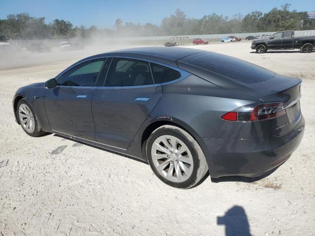 Photo 2 from auction – 2017 TESLA MODEL S with VIN 5YJSA1E23HF226049
