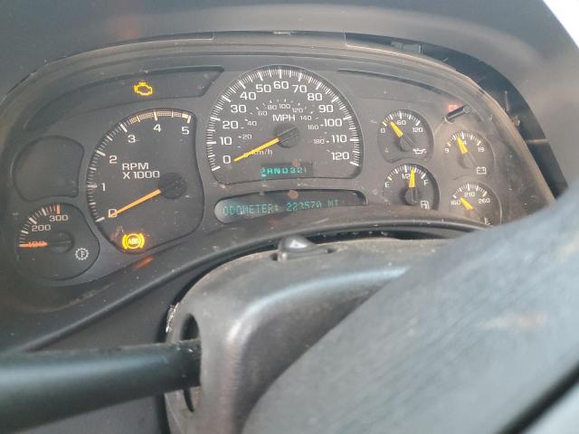 Photo 9 from auction – 2005 CHEVROLET SILVERADO with VIN 1GCHK23265F887808