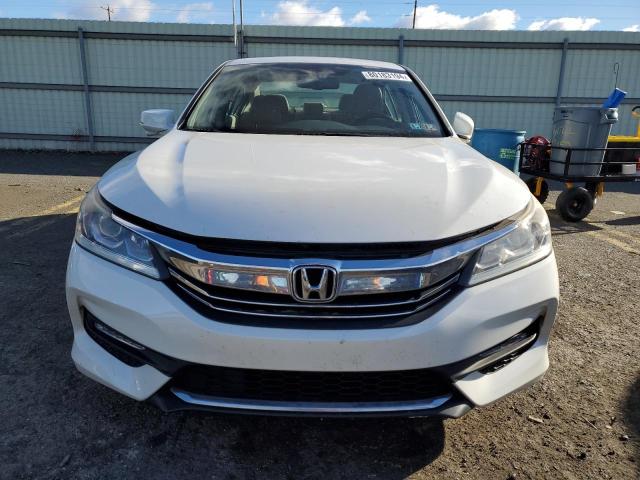 Photo 5 from auction – 2017 HONDA ACCORD EXL with VIN 1HGCR3F84HA043460