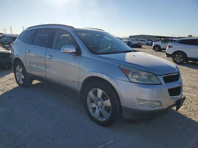 Photo 4 from auction – 2009 CHEVROLET TRAVERSE L with VIN 1GNER33D09S102368