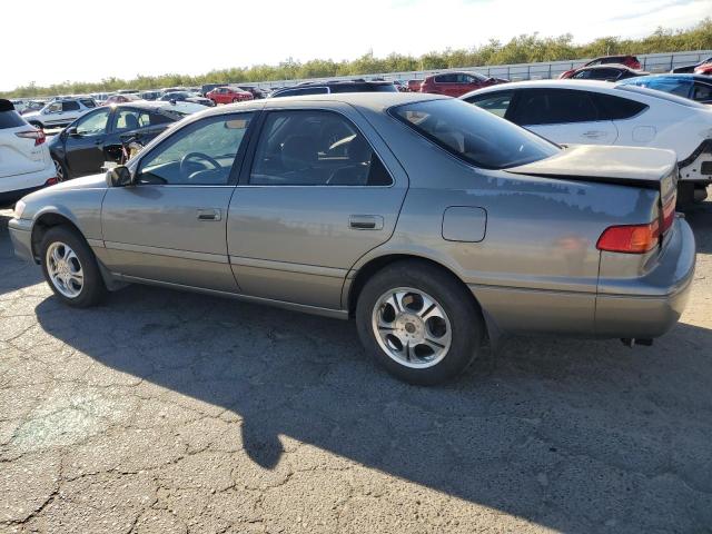 Photo 2 from auction – 2000 TOYOTA CAMRY with VIN 4T1BF22K6YU106048