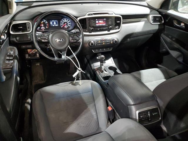 Photo 8 from auction – 2016 KIA SORENTO LX with VIN 5XYPGDA35GG038256