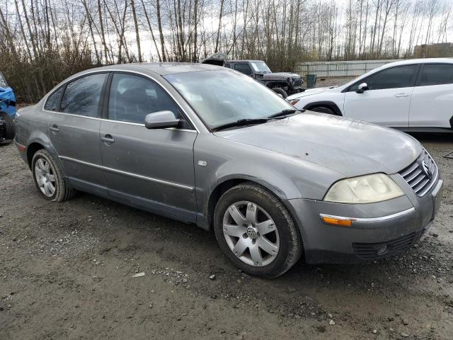 Photo 4 from auction – 2001 VOLKSWAGEN PASSAT GLX with VIN WVWRH63B71P294845