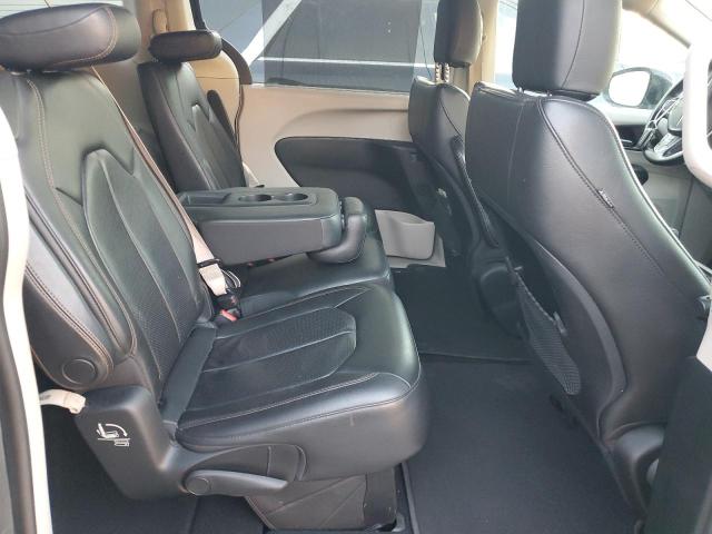 Photo 11 from auction – 2018 CHRYSLER PACIFICA T with VIN 2C4RC1BG9JR274240
