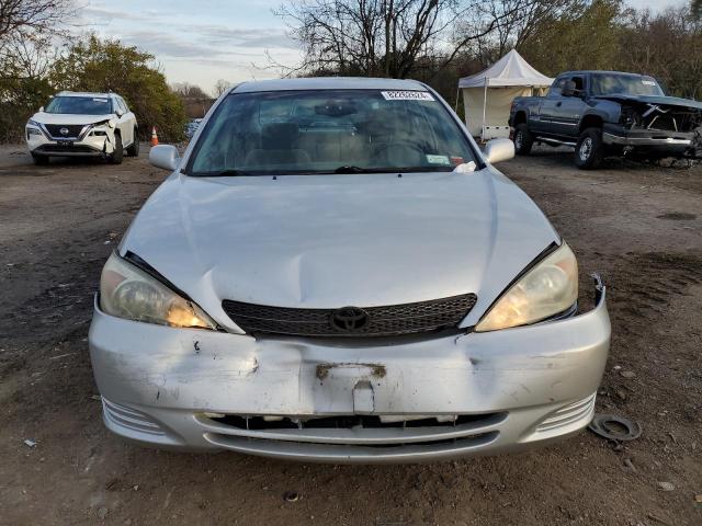 Photo 5 from auction – 2002 TOYOTA CAMRY LE with VIN 4T1BE32K02U551109