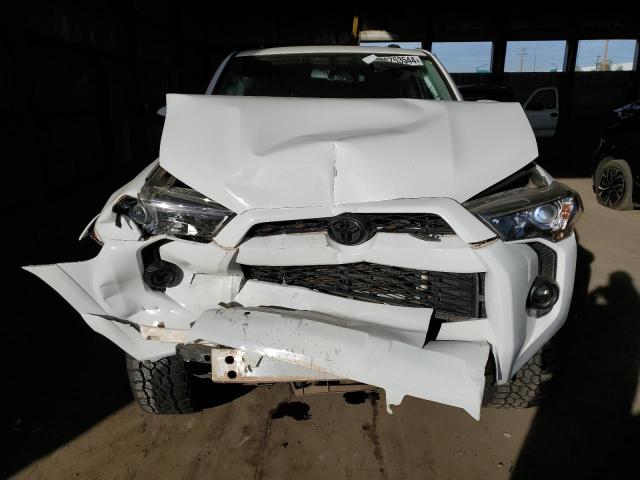 Photo 5 from auction – 2019 TOYOTA 4RUNNER SR with VIN JTEBU5JR1K5624284