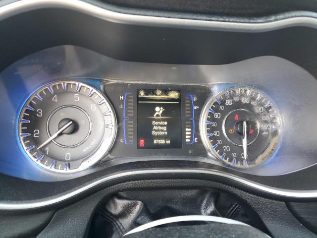 Photo 9 from auction – 2015 CHRYSLER 200 LIMITE with VIN 1C3CCCAB8FN627437