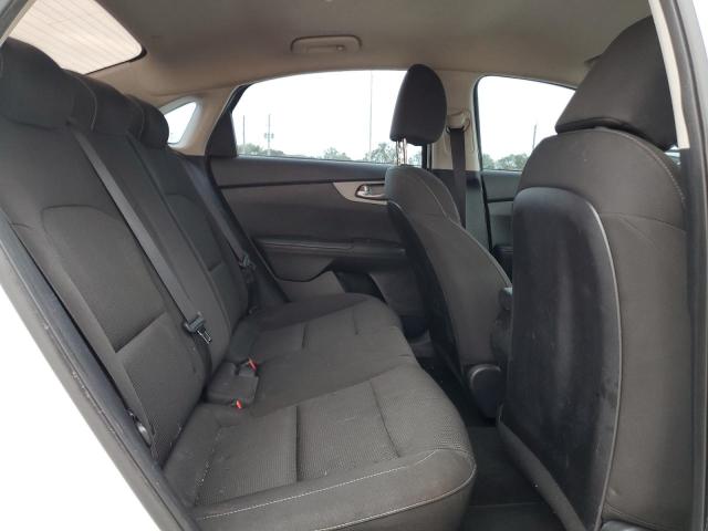 Photo 10 from auction – 2019 KIA FORTE FE with VIN 3KPF24AD4KE075176