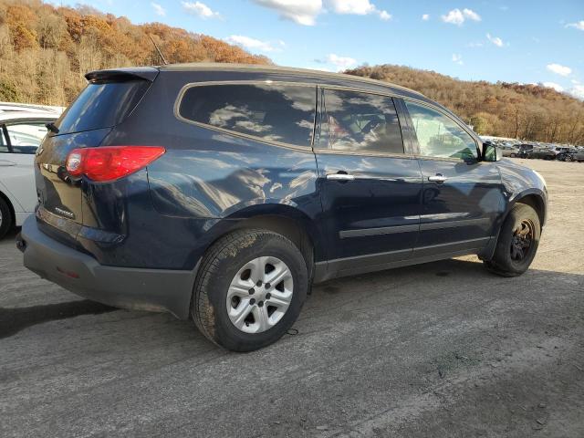 Photo 3 from auction – 2011 CHEVROLET TRAVERSE L with VIN 1GNKREED3BJ136845