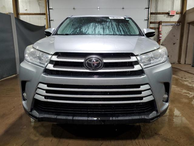 Photo 5 from auction – 2018 TOYOTA HIGHLANDER with VIN 5TDJZRFH3JS540193