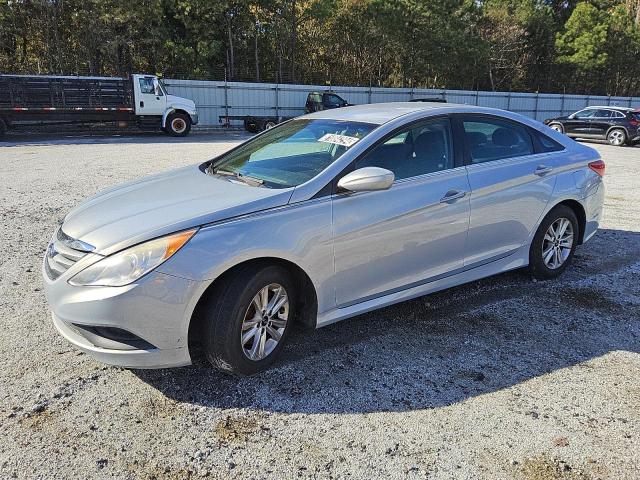 Photo 1 from auction – 2014 HYUNDAI SONATA GLS with VIN 5NPEB4AC2EH889930