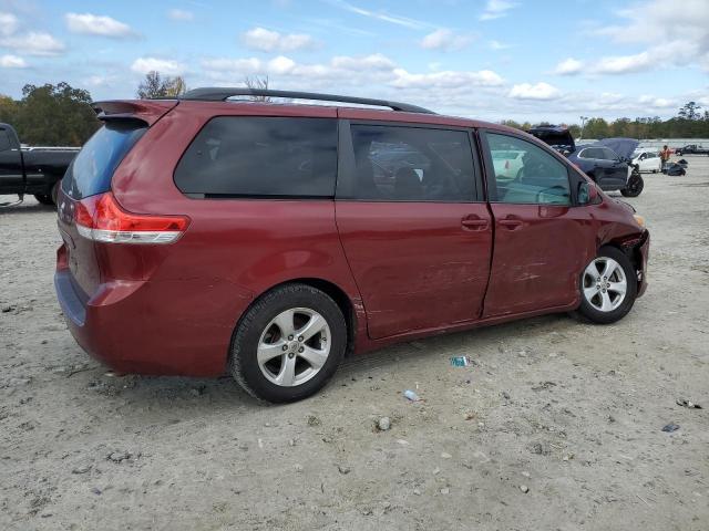 Photo 3 from auction – 2014 TOYOTA SIENNA LE with VIN 5TDKK3DC6ES414963