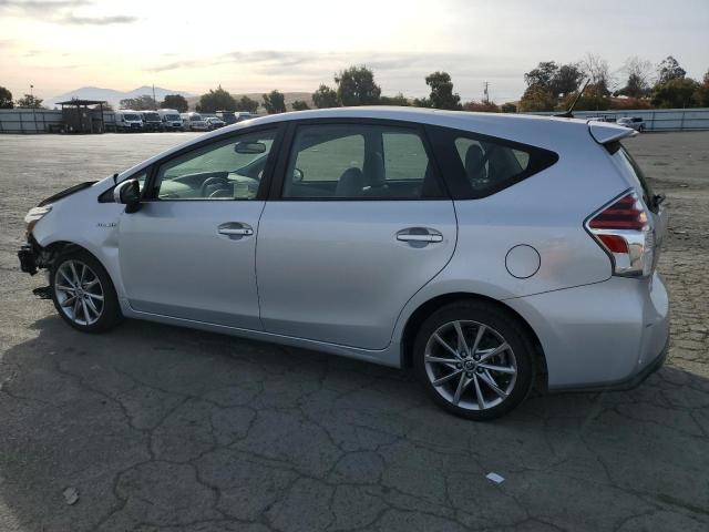 Photo 2 from auction – 2015 TOYOTA PRIUS V with VIN JTDZN3EU7FJ039645