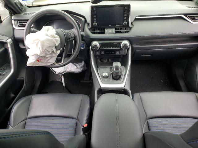 Photo 8 from auction – 2020 TOYOTA RAV4 XSE with VIN JTMEWRFV9LJ047862
