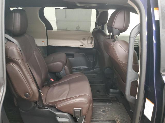 Photo 11 from auction – 2023 TOYOTA SIENNA LIM with VIN 5TDESKFC3PS107208